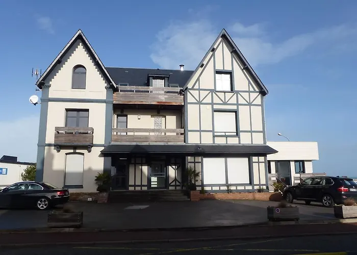 Le Normandy Apartment *