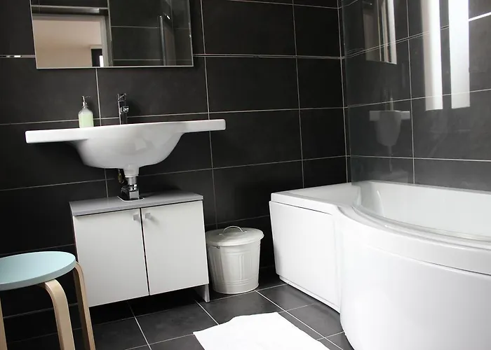 Le Normandy Apartment *